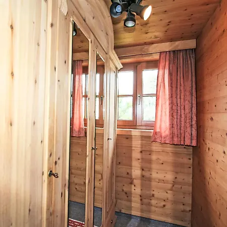 Plank-1 By Interhome